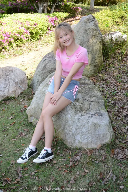 初夏女神 No.196 幺幺 金毛狮王 - 初夏女神